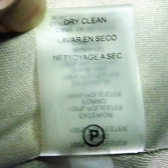 Calvin Klein Taupe Full Pleated Front Bubble Hem Sleeveless Career Top Large EUC - Picture 12 of 12